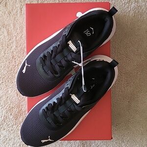 Puma Soft Foam PC Runner Sneaker Black/Pink
